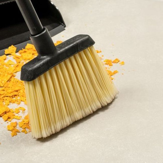 Carlisle 4686700 Duo-sweep Flagged Angle Broom Head With Natural Bristles, 12 In Width