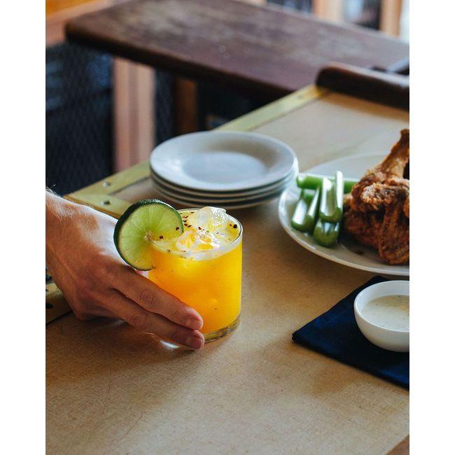 Product gallery 876025981