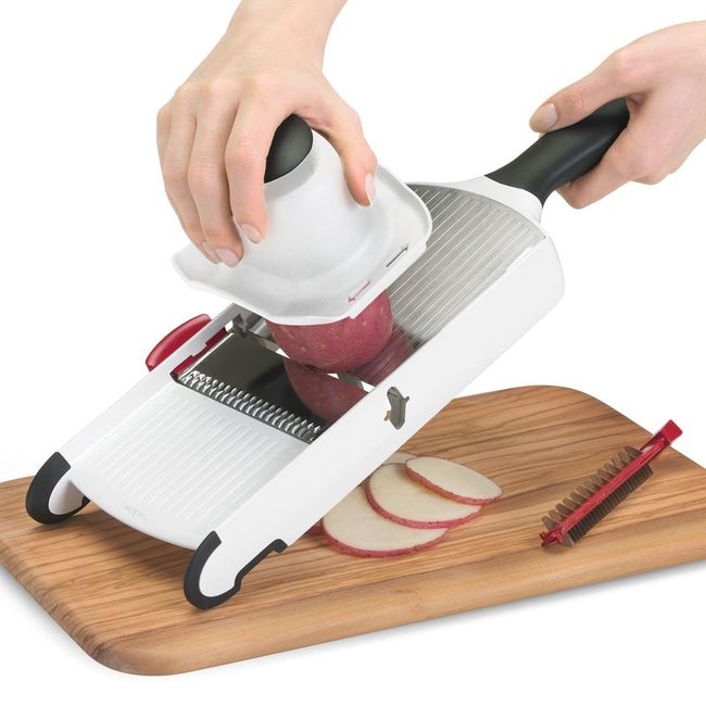 SGT Handheld Mandolin Slicer